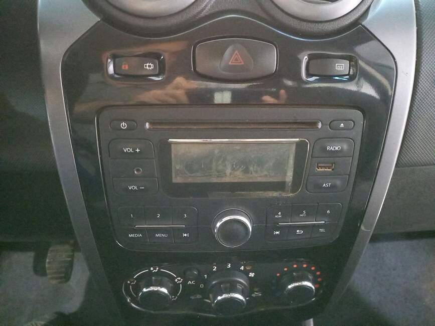Renault Sandero 1.6 EXPRESSION 8V HI-TORQUE 4P MANUAL