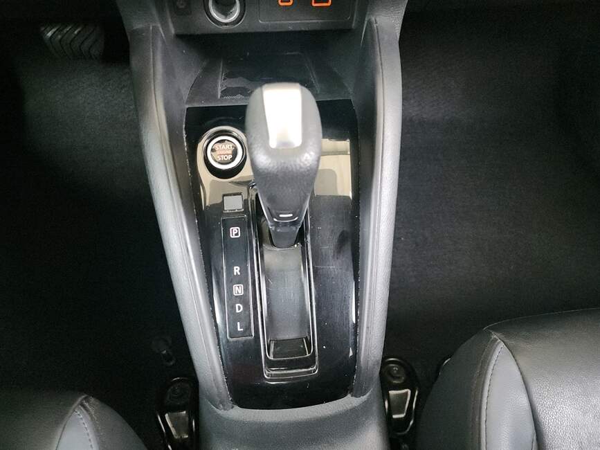 Nissan Versa EXCLUSIVE 1.6 16V AUTOMATICO
