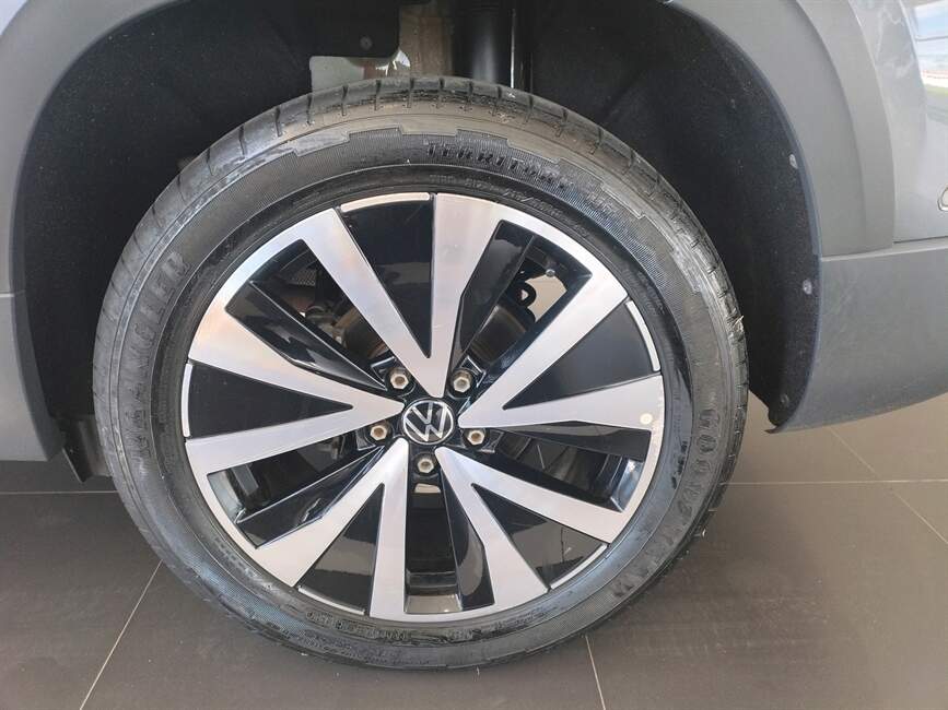 Volkswagen Taos 1.4 250 TSI TOTAL HIGHLINE AUTOMÁTICO