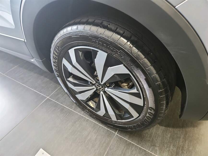 Volkswagen T-Cross 1.0 200 TSI TOTAL COMFORTLINE AUTOMÁT