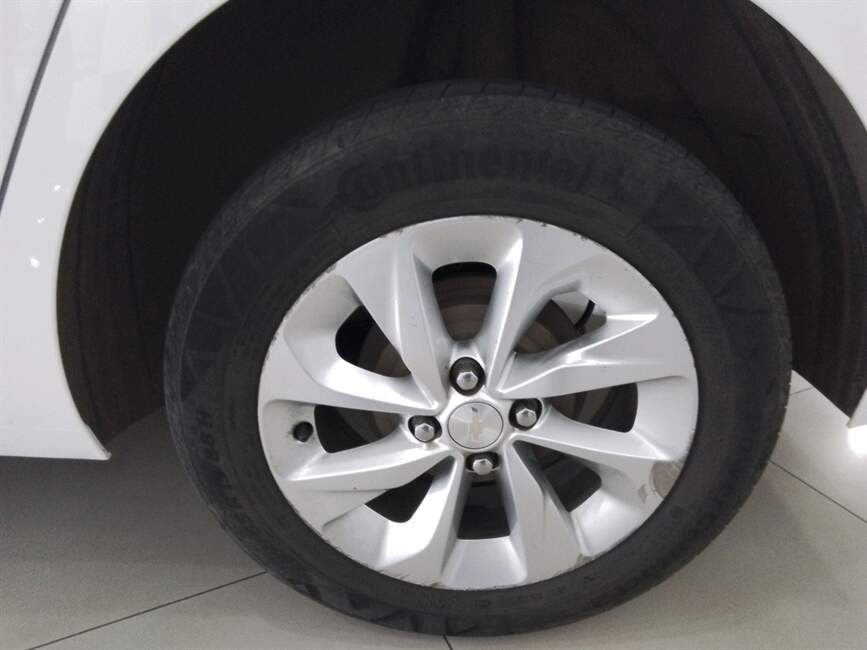 Chevrolet Onix 1.0 TURBO PLUS LT MANUAL