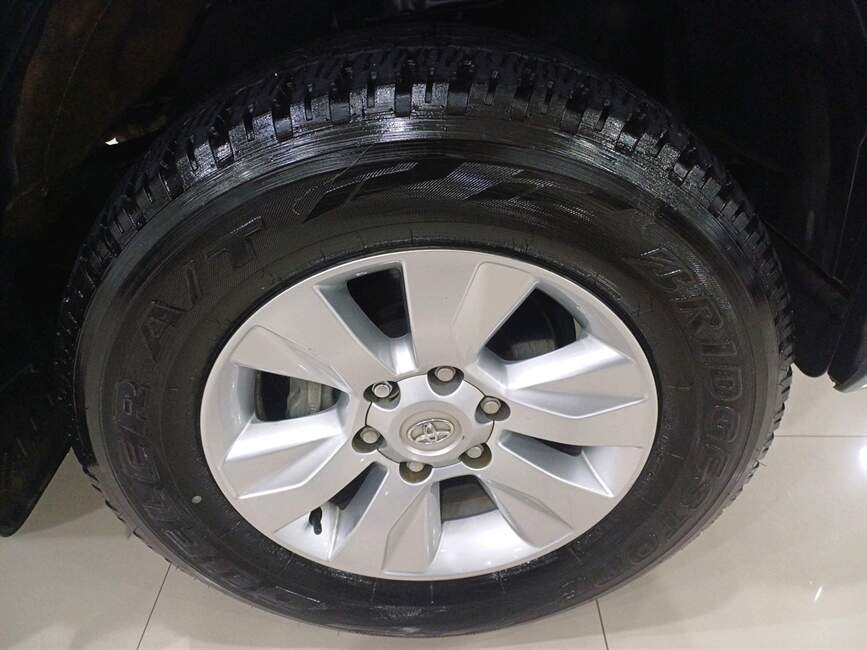 Toyota Hilux 2.7 SR 4X2 CD 16V 4P MANUAL
