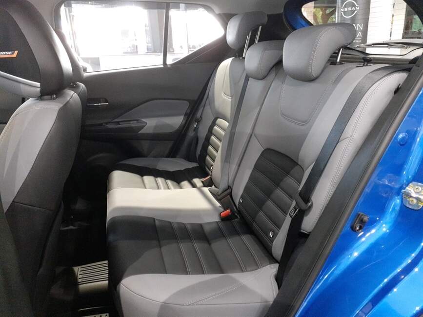 Nissan Kicks 1.6 CVT EXCLUSIVE CINZA P. TECH