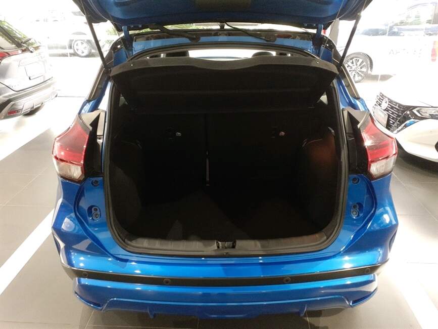 Nissan Kicks 1.6 CVT EXCLUSIVE CINZA P. TECH