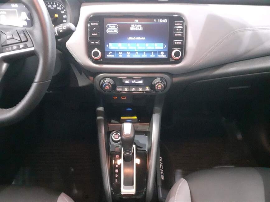 Nissan Kicks 1.6 CVT EXCLUSIVE CINZA P. TECH