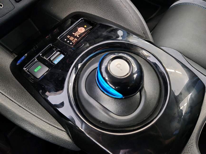 Nissan Leaf B12P 40