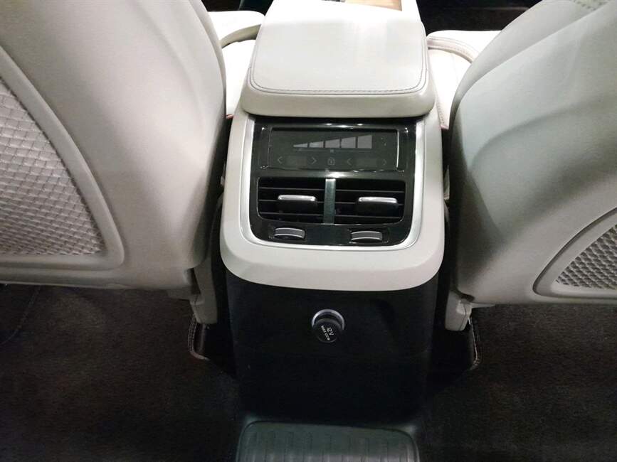 Volvo XC90 2.0 T8 HYBRID INSCRIPTION AWD GEARTRONIC