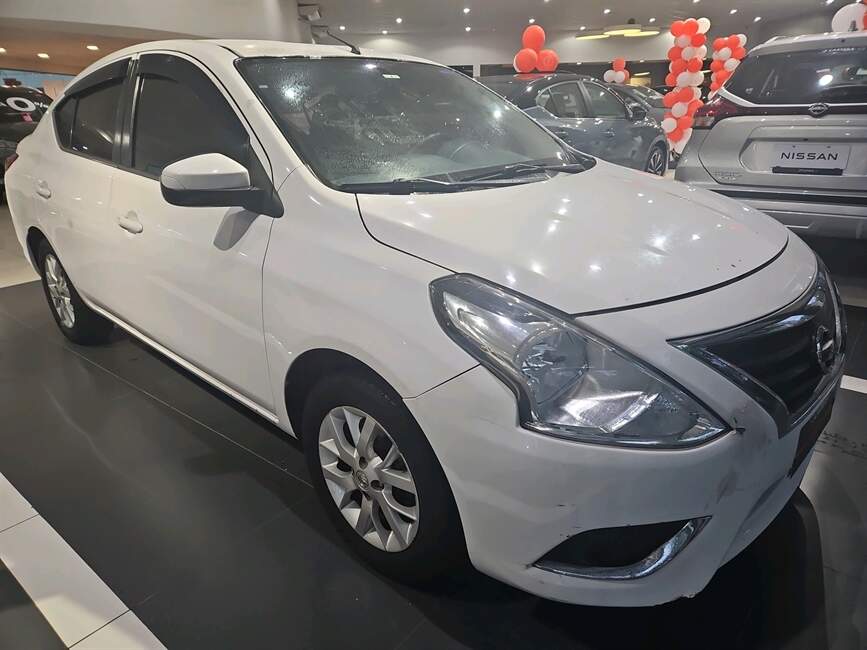 Nissan Versa 1.6 16V START SV 4P XTRONIC