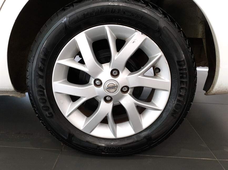 Nissan Versa 1.6 16V START SV 4P XTRONIC