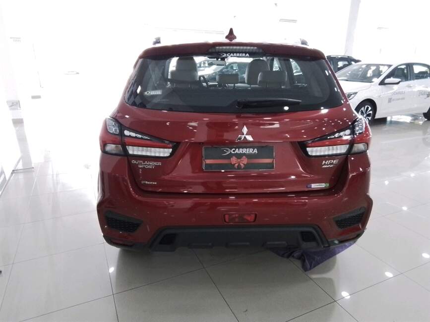 Mitsubishi Outlander 2.0 MIVEC SPORT HPE AWD AUTOMÁTICO