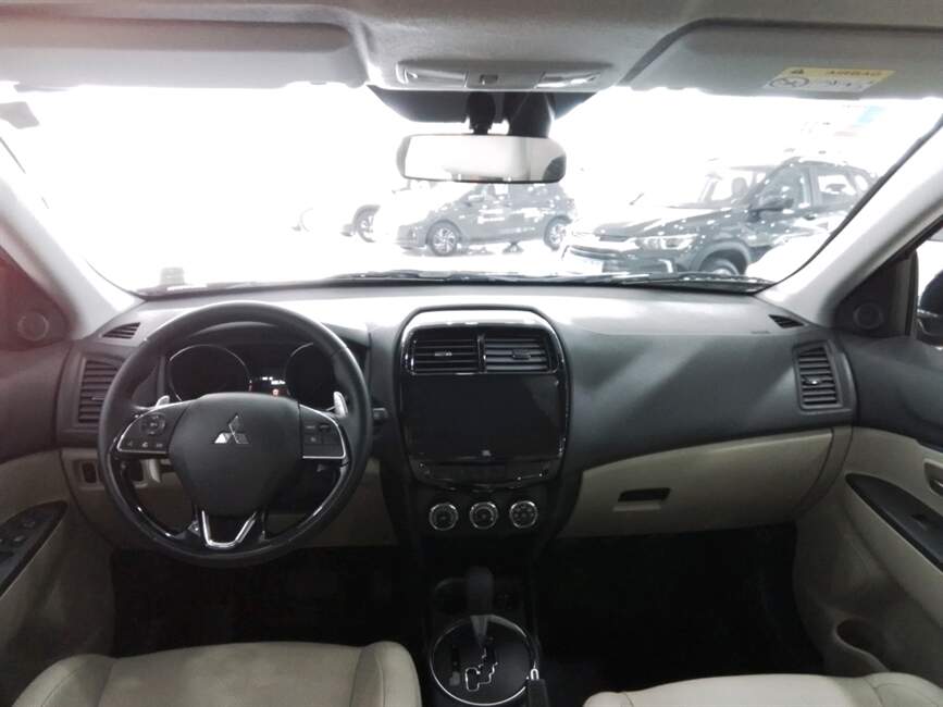 Mitsubishi Outlander 2.0 MIVEC SPORT HPE AWD AUTOMÁTICO
