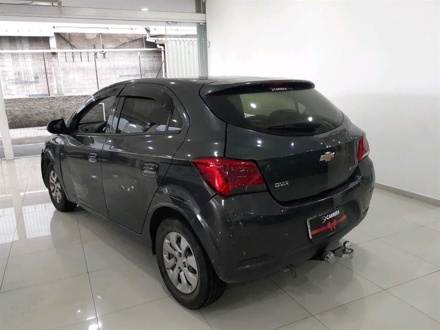 Chevrolet Onix 1.0 MPFI LT 8V 4P MANUAL