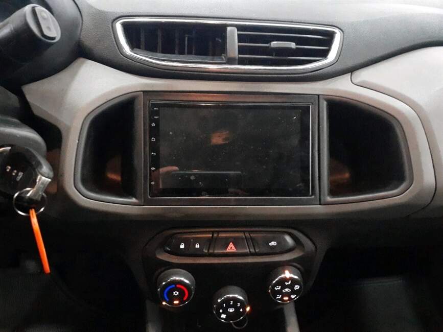 Chevrolet Onix 1.0 MPFI LT 8V 4P MANUAL