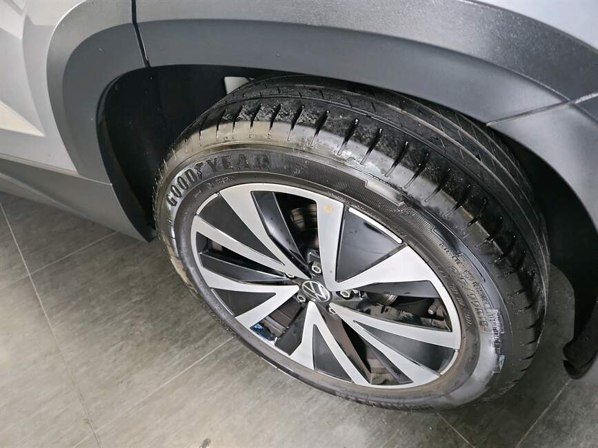 Volkswagen Taos 1.4 250 TSI TOTAL HIGHLINE AUTOMÁTICO