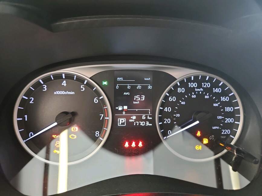 Nissan Versa SENSE 1.6 16V AUTOMATICO