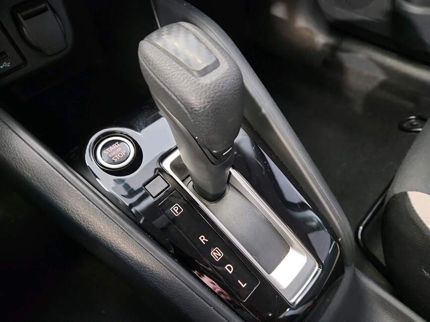 Nissan Versa SENSE 1.6 16V AUTOMATICO