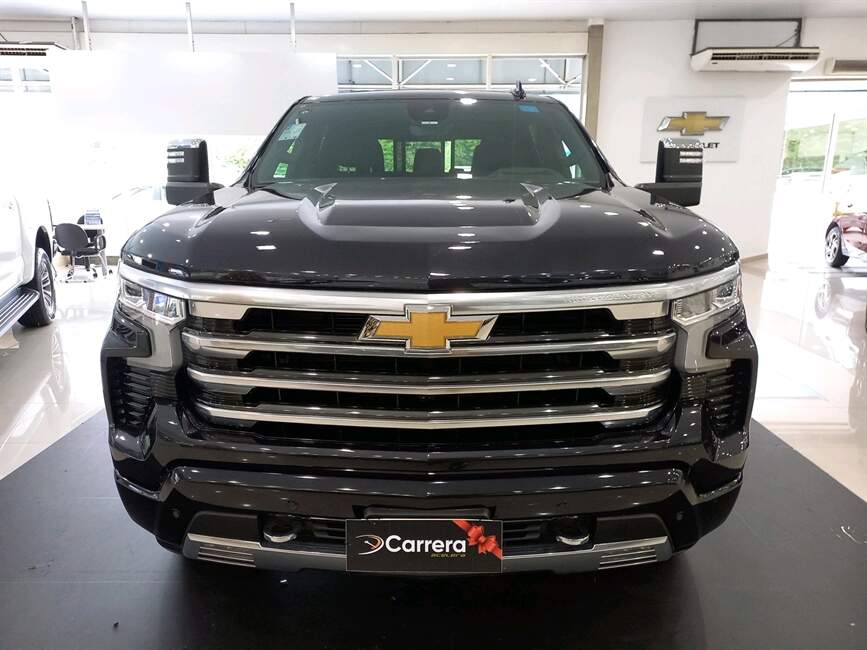 Chevrolet Silverado HIGH COUNTRY 5.3L 4X4