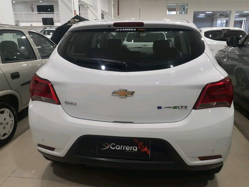 Chevrolet Onix 1.4 MPFI LTZ 8V 4P AUTOMATICO