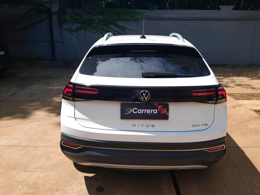Volkswagen Nivus 1.0 200 TSI TOTAL HIGHLINE AUTOMÁTICO