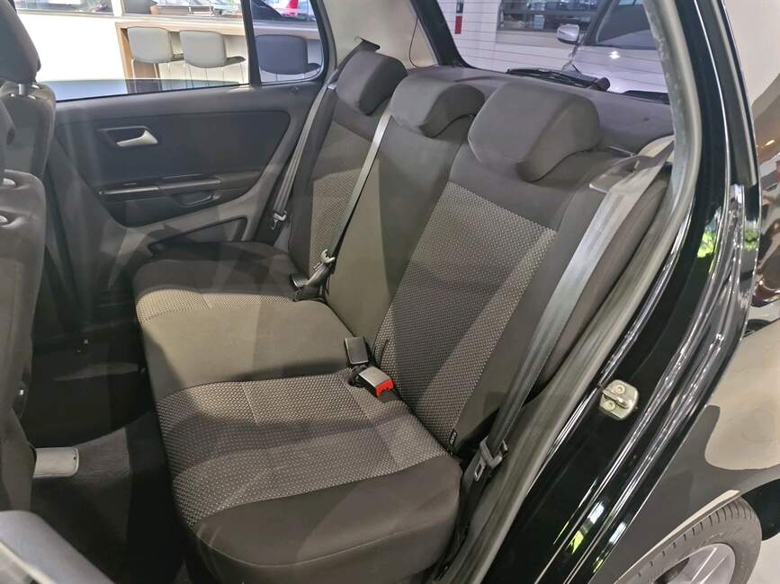 Volkswagen Fox 1.6 MSI TOTAL CONNECT 4P MANUAL