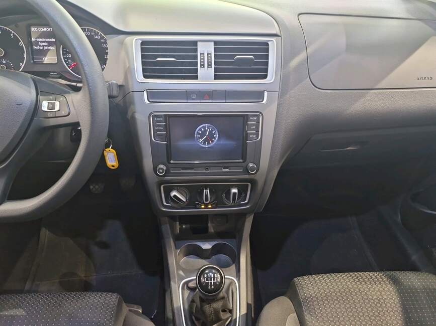 Volkswagen Fox 1.6 MSI TOTAL CONNECT 4P MANUAL