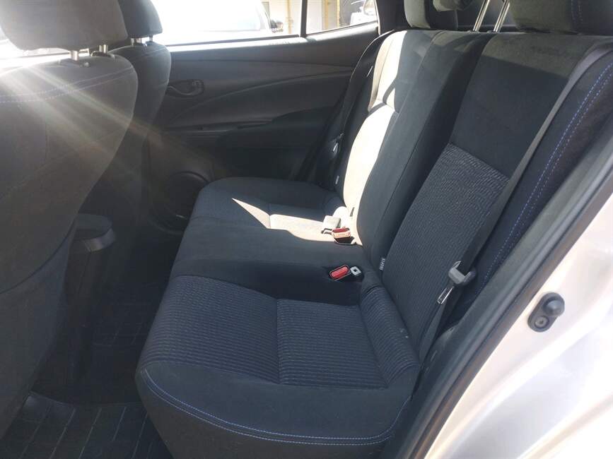 Toyota Yaris 1.3 16V XL LIVE MULTIDRIVE
