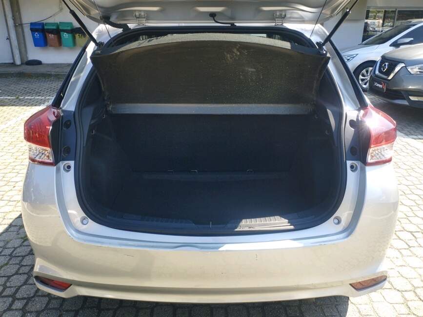 Toyota Yaris 1.3 16V XL LIVE MULTIDRIVE