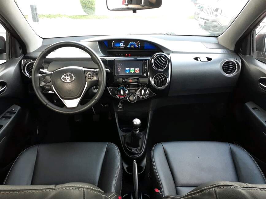 Toyota Etios 1.5 XLS SEDAN 16V 4P MANUAL