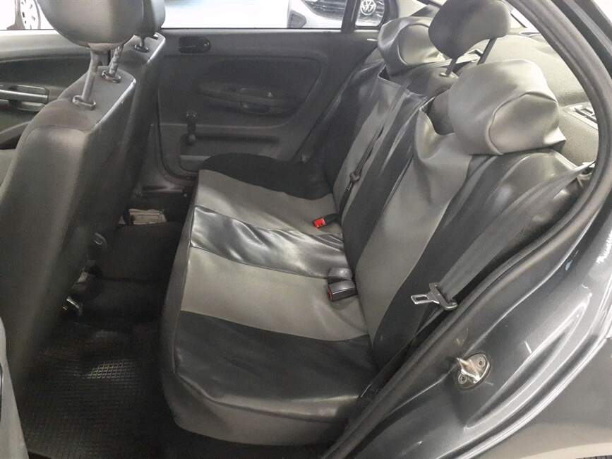 Volkswagen Voyage 1.6 MSI TOTAL 4P MANUAL