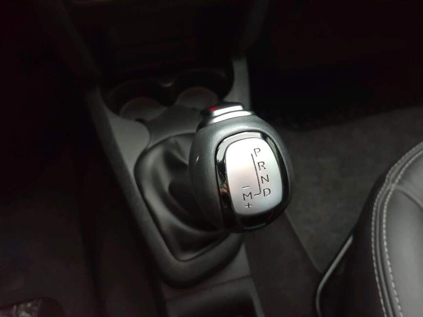 Renault Sandero 1.6 16V SCE INTENSE X-TRONIC