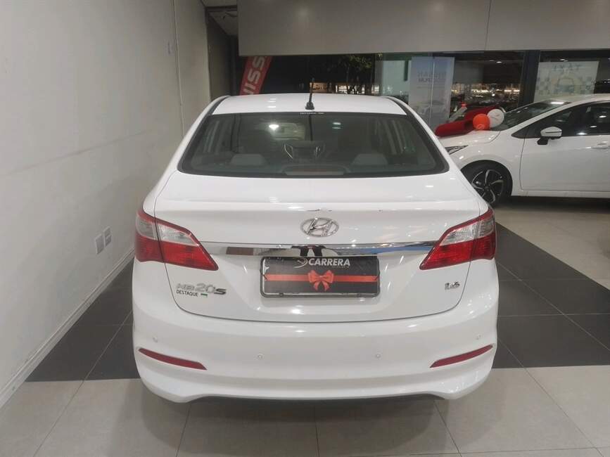 Hyundai HB20S 1.6 COMFORT PLUS 16V 4P MANUAL