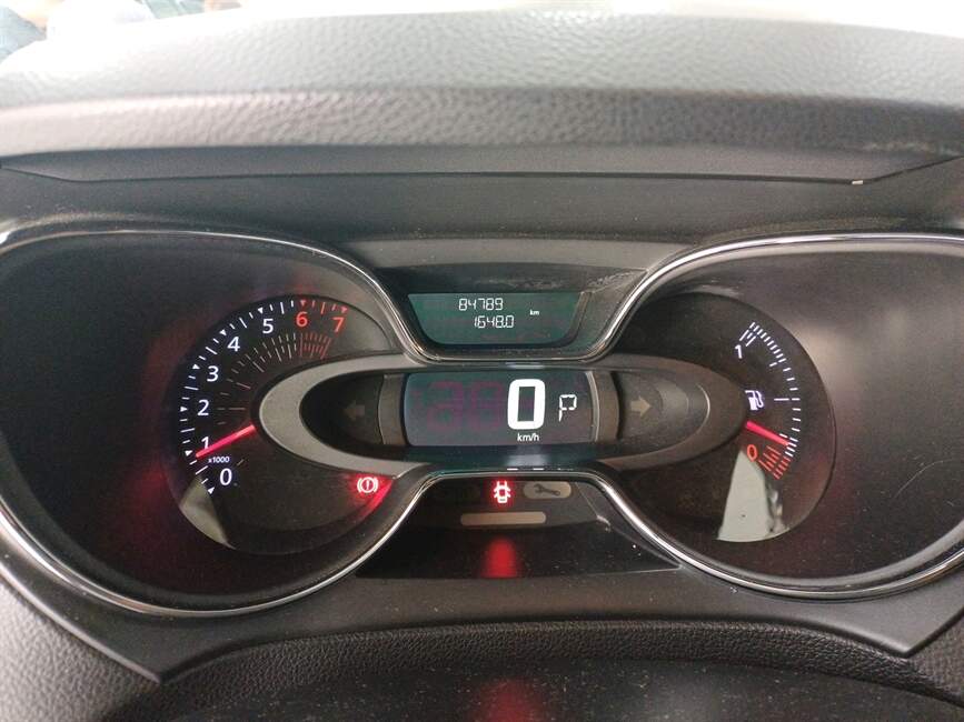 Renault Captur 1.6 16V SCE LIFE X-TRONIC
