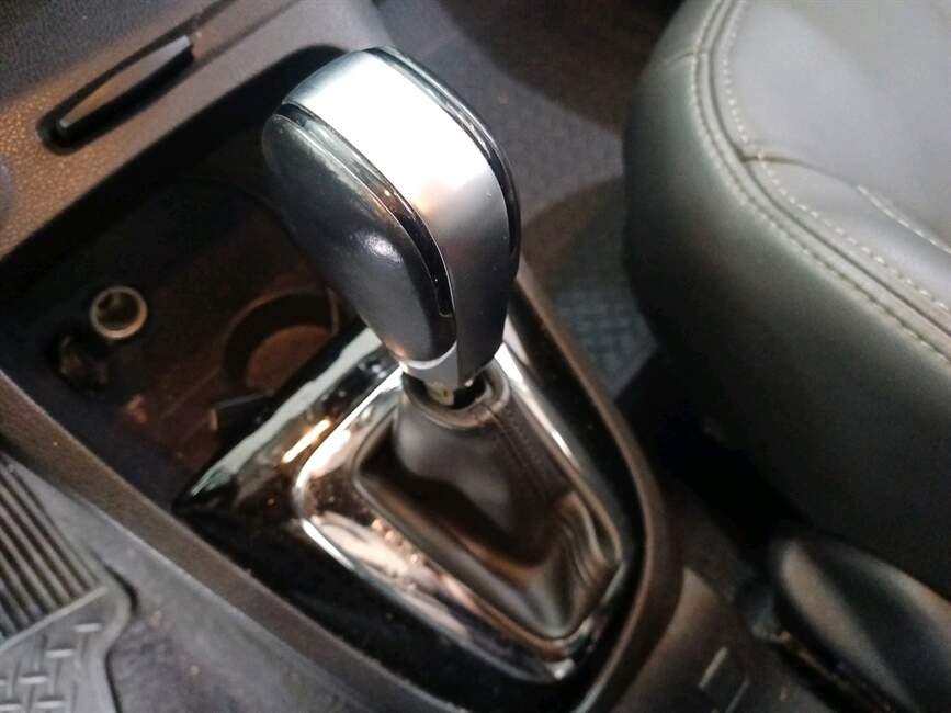 Renault Captur 1.6 16V SCE LIFE X-TRONIC