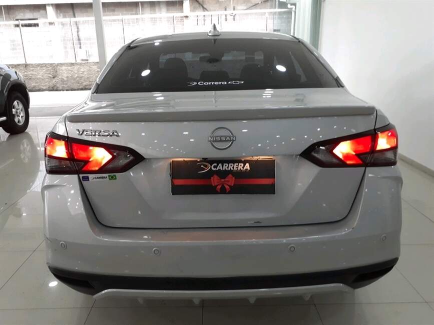 Nissan Versa EXCLUSIVE 1.6 16V AUTOMATICO