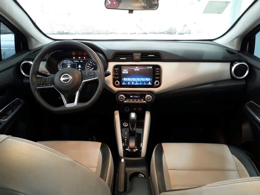 Nissan Versa EXCLUSIVE 1.6 16V AUTOMATICO