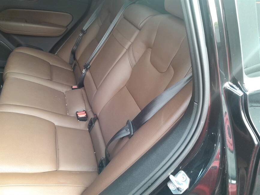 Volvo XC60 2.0 T8 HYBRID MOMENTUM AWD GEARTRONIC