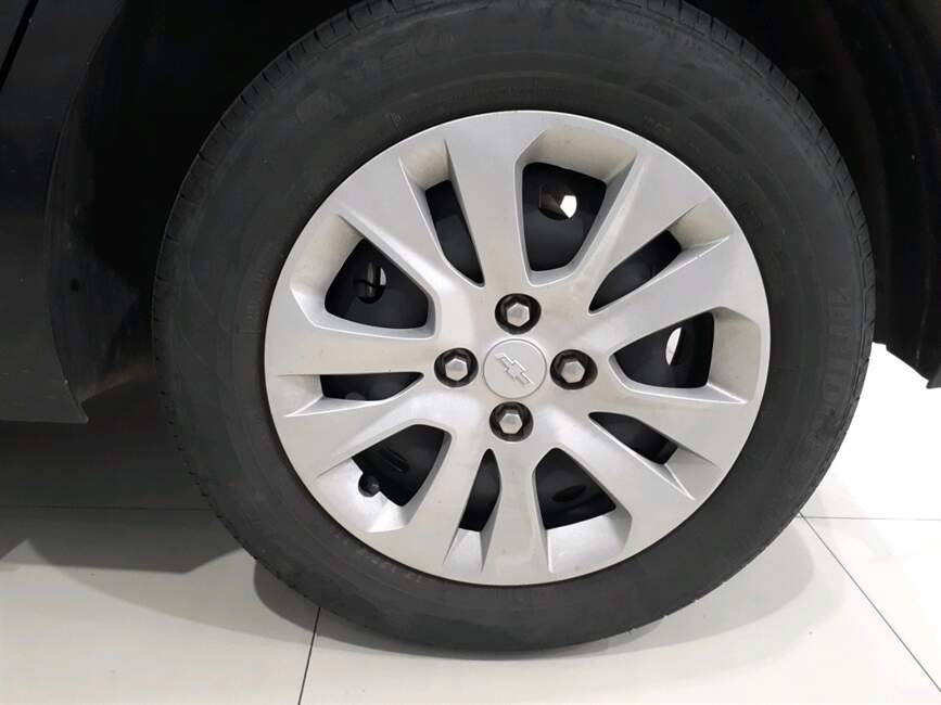 Chevrolet Onix 1.0 LT MANUAL