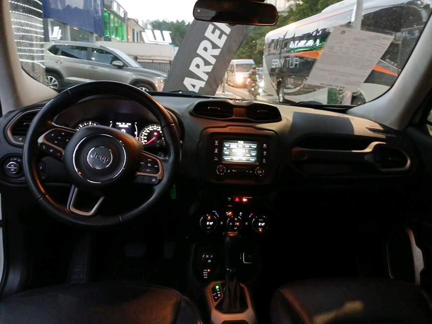 Jeep Renegade 2.0 16V TURBO LONGITUDE 4P 4X4 AUT