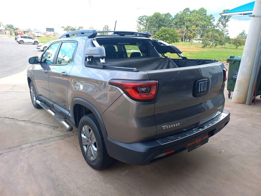 Fiat Toro 1.8 16V EVO FREEDOM AT6