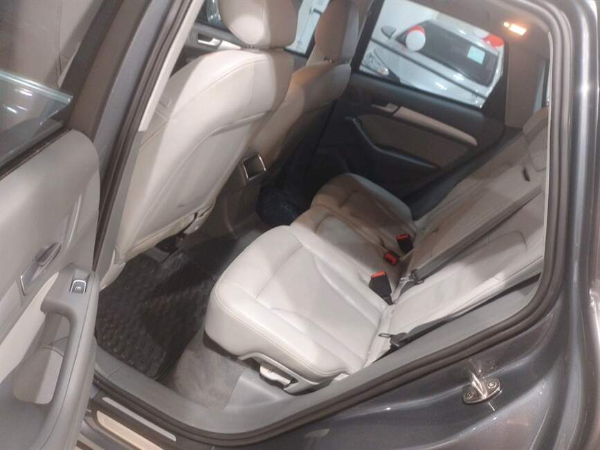 Audi Q5 2.0 TFSI AMBIENTE 16V 225CV 4P AUTOMAT