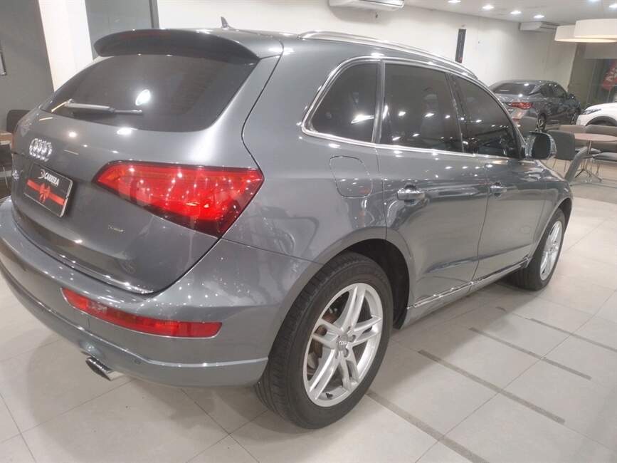 Audi Q5 2.0 TFSI AMBIENTE 16V 225CV 4P AUTOMAT