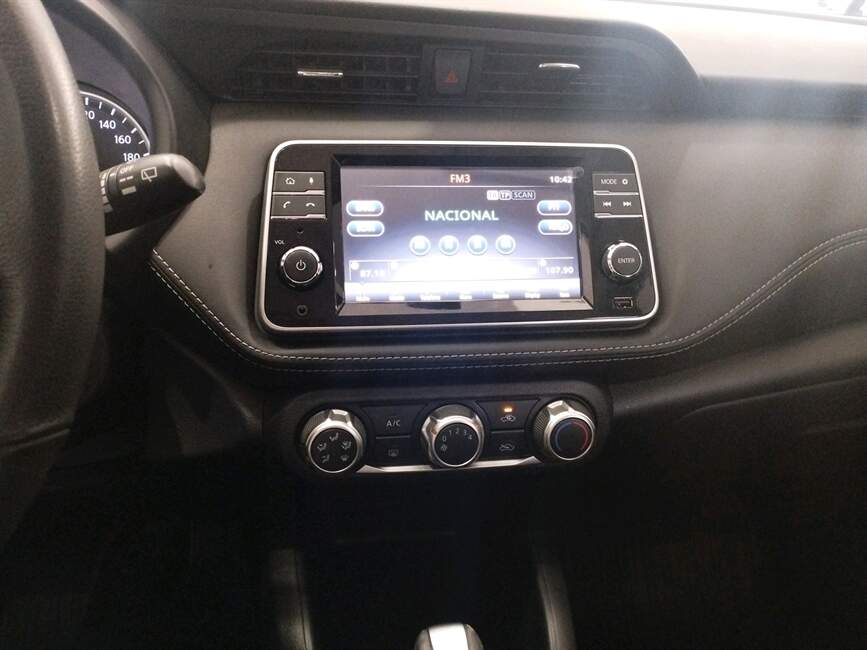 Nissan Kicks 1.6 16V START SV 4P XTRONIC