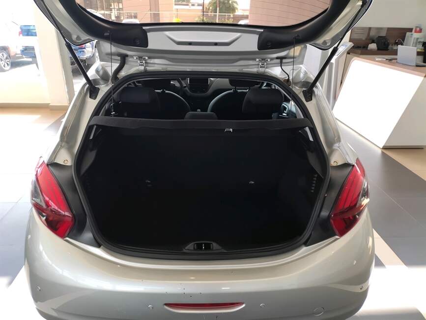 Peugeot 208 1.2 ACTIVE 12V 4P MANUAL