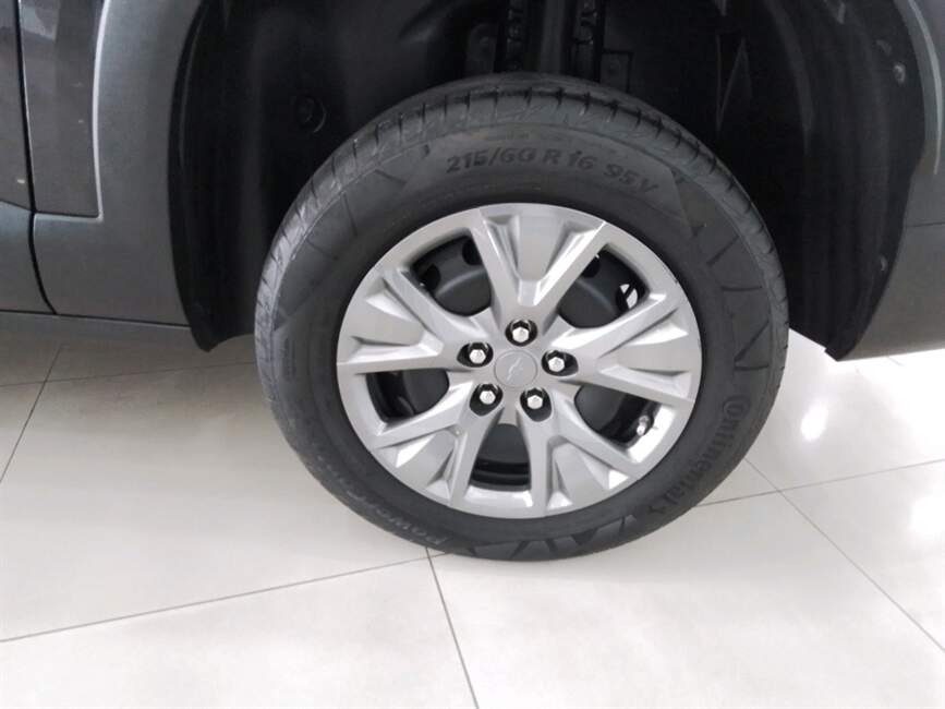 Chevrolet Montana 1.2 TURBO MANUAL