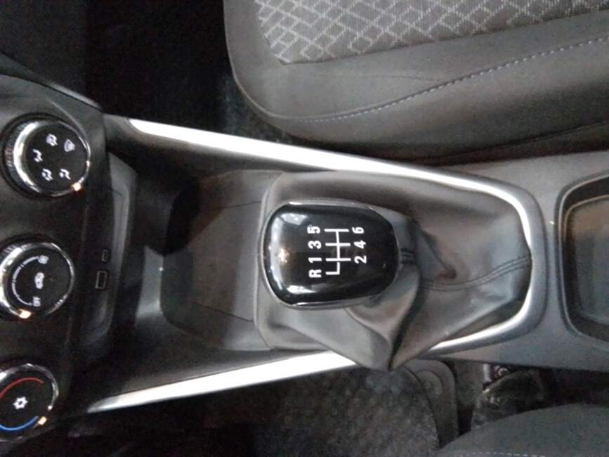 Chevrolet Montana 1.2 TURBO MANUAL