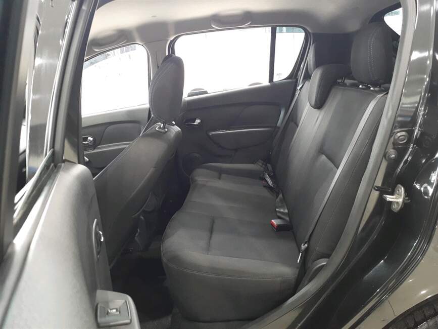 Renault Sandero 1.6 DYNAMIQUE 8V 4P MANUAL