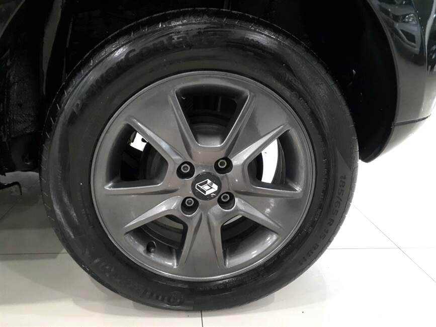 Renault Sandero 1.6 DYNAMIQUE 8V 4P MANUAL