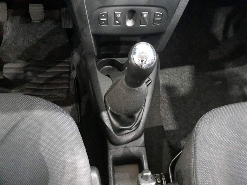 Renault Sandero 1.6 DYNAMIQUE 8V 4P MANUAL