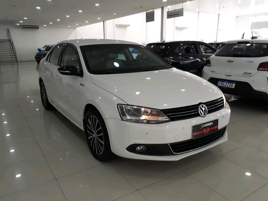 Volkswagen Jetta 2.0 TSI HIGHLINE 200CV 4P TIPTRONIC