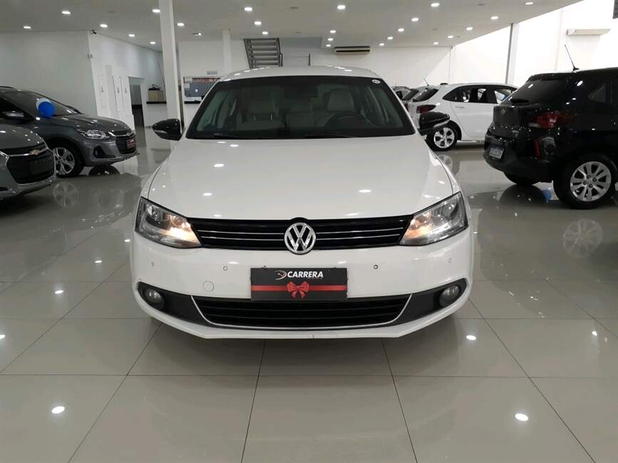 Volkswagen Jetta 2.0 TSI HIGHLINE 200CV 4P TIPTRONIC